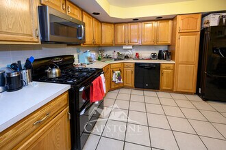 22 Krueger Ct in Newark, NJ - Building Photo - Building Photo