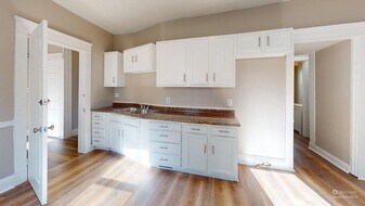 2818 E 119th St in Cleveland, OH - Building Photo