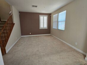 170 Cloud Cover Ave in Henderson, NV - Building Photo - Building Photo