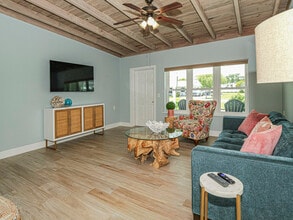 13630 N Indian River Dr in Sebastian, FL - Building Photo - Building Photo