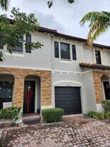 23218 SW 113 Passage in Homestead, FL - Building Photo