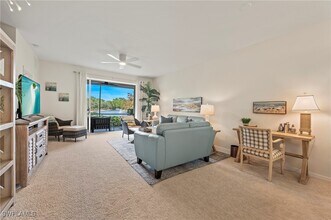 465 Robin Hood Cir in Naples, FL - Building Photo - Building Photo