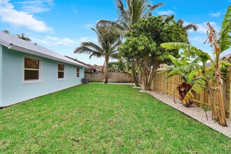 151 Wandering Trl in Jupiter, FL - Building Photo - Building Photo