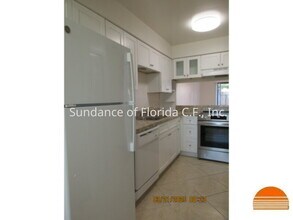 2112 Bahamas Ct in Kissimmee, FL - Building Photo - Building Photo