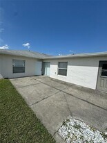 2961 Walnut Ct in Leesburg, FL - Building Photo