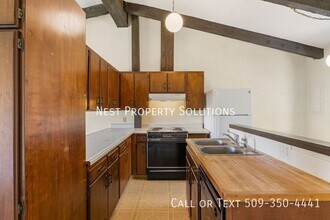 101 Wildflower St NE in Royal City, WA - Building Photo - Building Photo