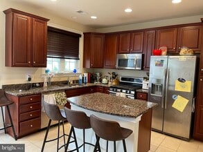 20625 Smollet Terrace in Ashburn, VA - Building Photo - Building Photo