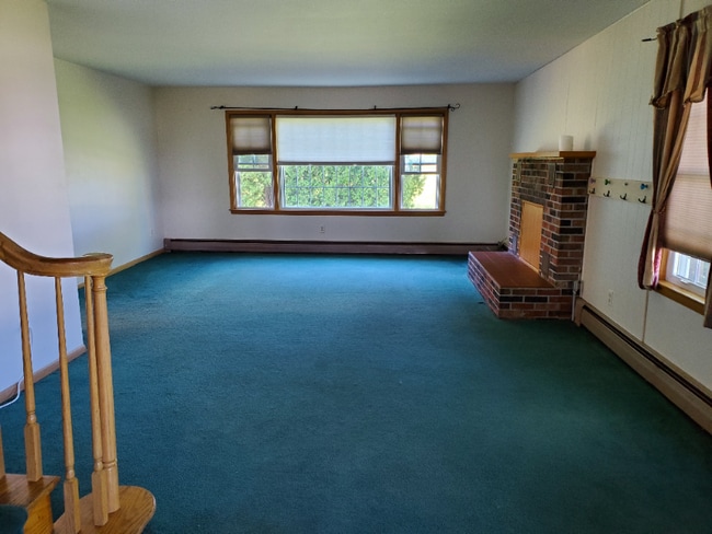 W7227 County Rd W in Juneau, WI - Building Photo - Building Photo