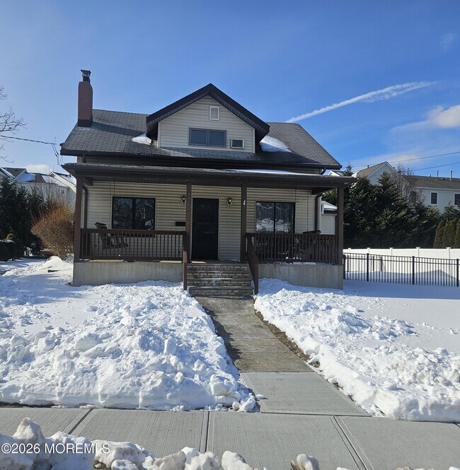 176 2nd Ave in Long Branch, NJ - Building Photo - Building Photo