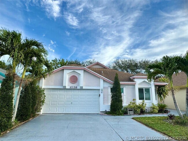 property at 1038 W Jasmine Ln