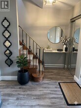 8 Ralgreen Crescent in Kitchener, ON - Building Photo - Building Photo