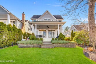 619 Beacon Blvd in Sea Girt, NJ - Foto de edificio - Building Photo