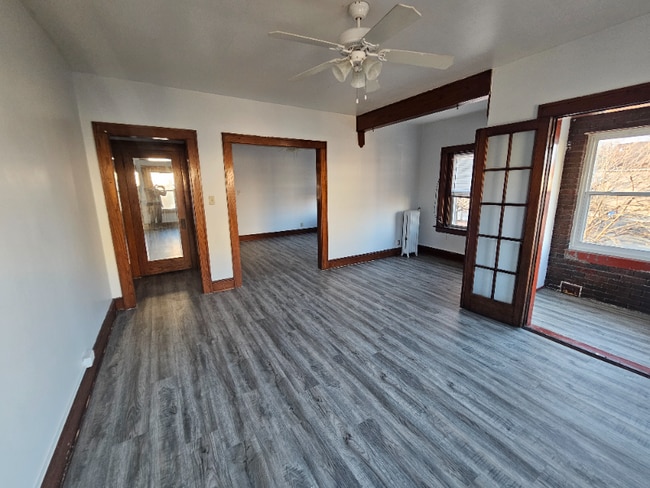 1560 7th Ave in Moline, IL - Building Photo - Building Photo