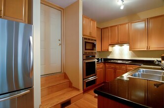 2039 N Lincoln Ave in Chicago, IL - Building Photo - Building Photo