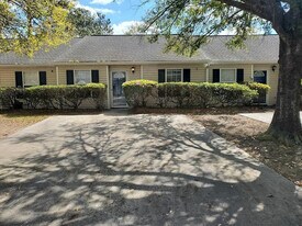 1548 Blaze Ln in Charleston, SC - Building Photo