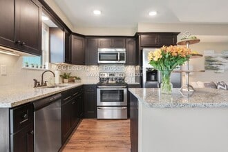 3 NE 93rd St in Kansas City, MO - Foto de edificio - Building Photo