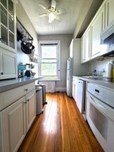 554 E 4th St, Unit 3 in Boston, MA - Building Photo - Building Photo