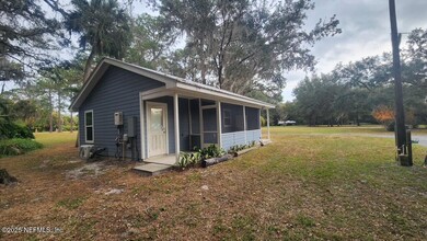 1521 Co Rd 309 in Georgetown, FL - Building Photo - Building Photo