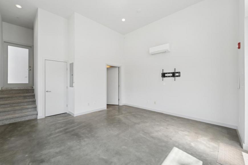 200 N 36th St in Seattle, WA - Building Photo