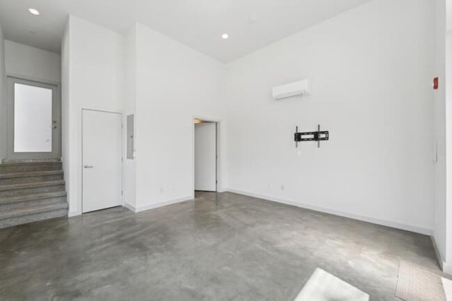 property at 200 N 36th St