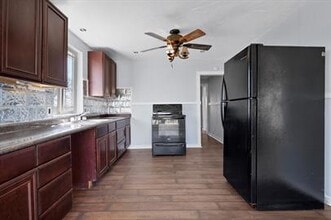 117 Brookhaven Dr in Woodway, TX - Building Photo - Building Photo
