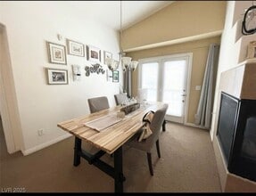 10062 Aspen Rose St in Las Vegas, NV - Building Photo - Building Photo