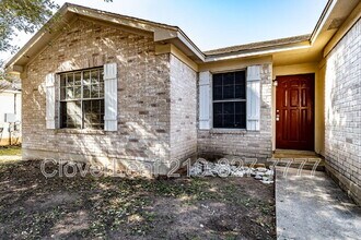 410 Masonwood Dr in Kyle, TX - Building Photo - Building Photo