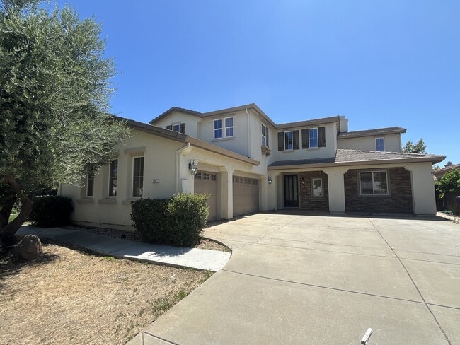 property at 220 Sorrel Ct