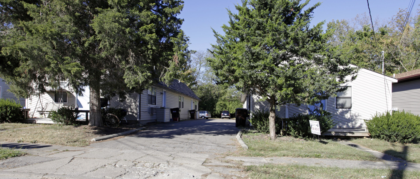 510-512 N Campus Ave in Oxford, OH - Building Photo