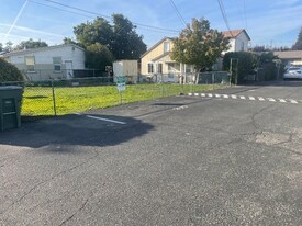 2027 W Ave 133rd in San Leandro, CA - Building Photo