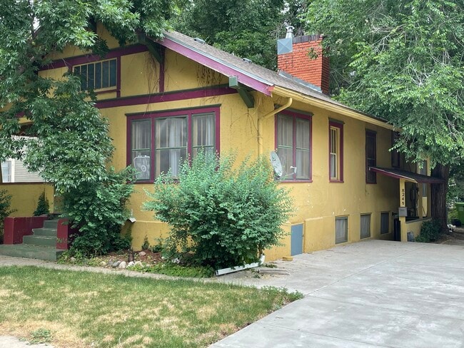 property at 824 Mathews St