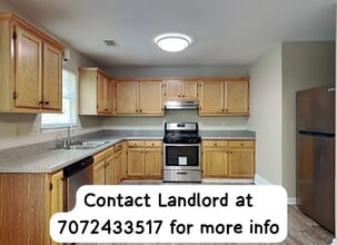 265 Village Dr in Mcdonough, GA - Building Photo - Building Photo