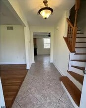 102 Dogwood Ln in Buena Vista Township, NJ - Foto de edificio - Building Photo