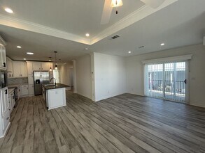 409 Bimini in Venice, FL - Building Photo - Building Photo