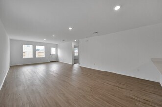 21031 Longeni Dr in New Caney, TX - Building Photo - Building Photo
