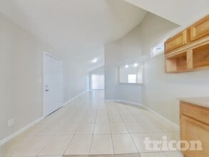 7434 W Sierra St in Peoria, AZ - Building Photo - Building Photo