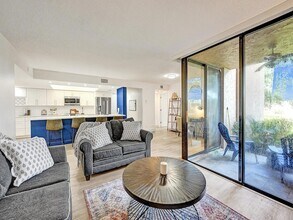 955 Dotterel Rd, Unit 2103 in Delray Beach, FL - Building Photo - Building Photo