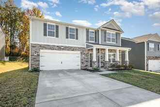 10759 Adair Wds Dr in Davidson, NC - Building Photo - Building Photo