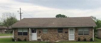 103 S Burdette Ave in Sherman, TX - Building Photo