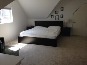 516 E Glover Ave in Milwaukee, WI - Building Photo - Building Photo