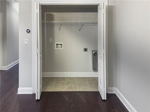 1614 Habershal Dr NW in Atlanta, GA - Building Photo - Building Photo