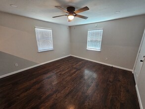 601 NE 18th St-Unit -603 NE 18th Street in Grand Prairie, TX - Building Photo - Building Photo