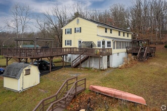 67 Willow Lake Ln in Bluemont, VA - Building Photo - Building Photo