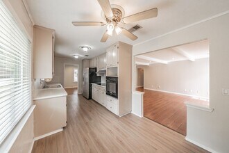 1300 Potomac Dr in Plano, TX - Building Photo - Building Photo