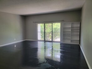 4343 W Bancroft St in Ottawa Hills, OH - Building Photo - Building Photo