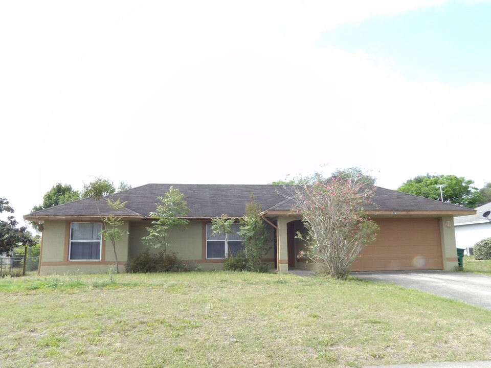 1491 Randolph St in Deltona, FL - Building Photo