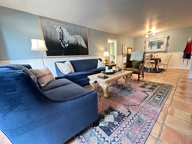 960 Larrabee St in West Hollywood, CA - Building Photo - Building Photo