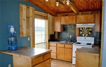 13855 Farm to Market 2155 Loop, Unit Shared in Snook, TX - Building Photo - Building Photo