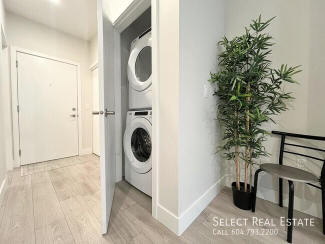 45500 Market Way in Chilliwack, BC - Building Photo - Building Photo