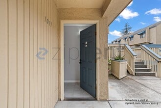 1017 Imperial Pl in Hayward, CA - Building Photo - Building Photo